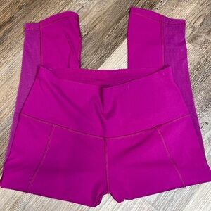 LULULEMON | Hot To Street Crop size 10